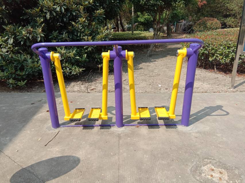 太空漫步機(jī)