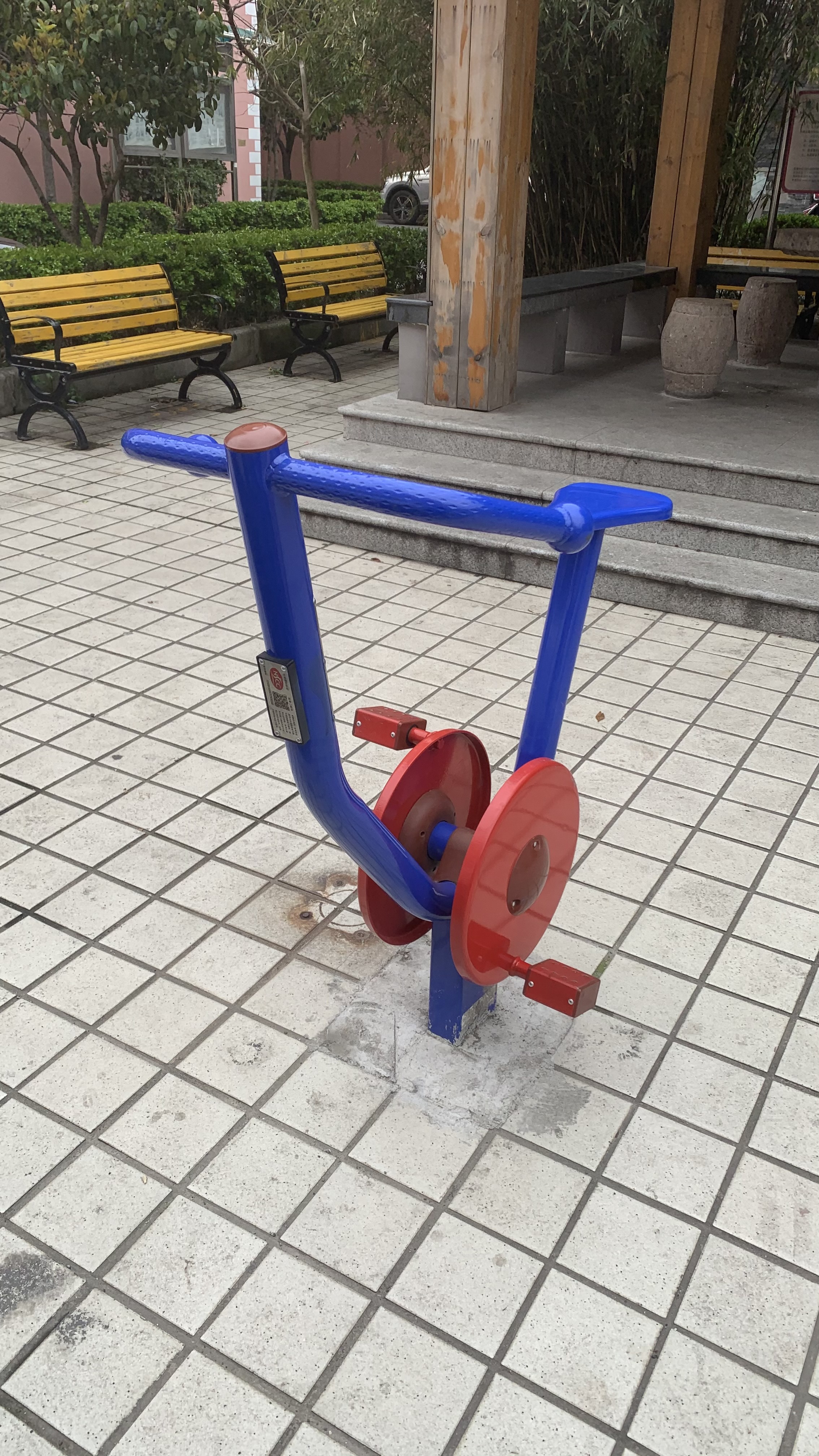 直立健身車(chē)