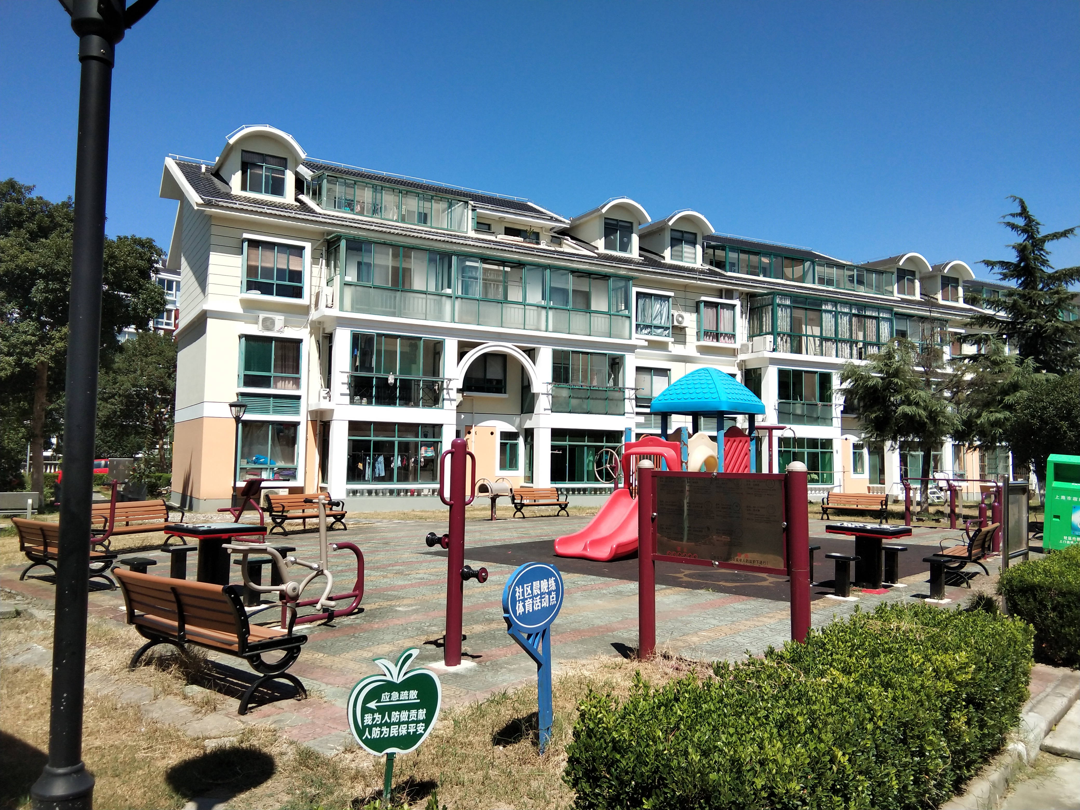 恒祥小區(qū)益智健身點(diǎn)