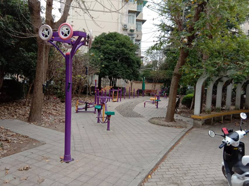 巨楊居委健身點(diǎn)2