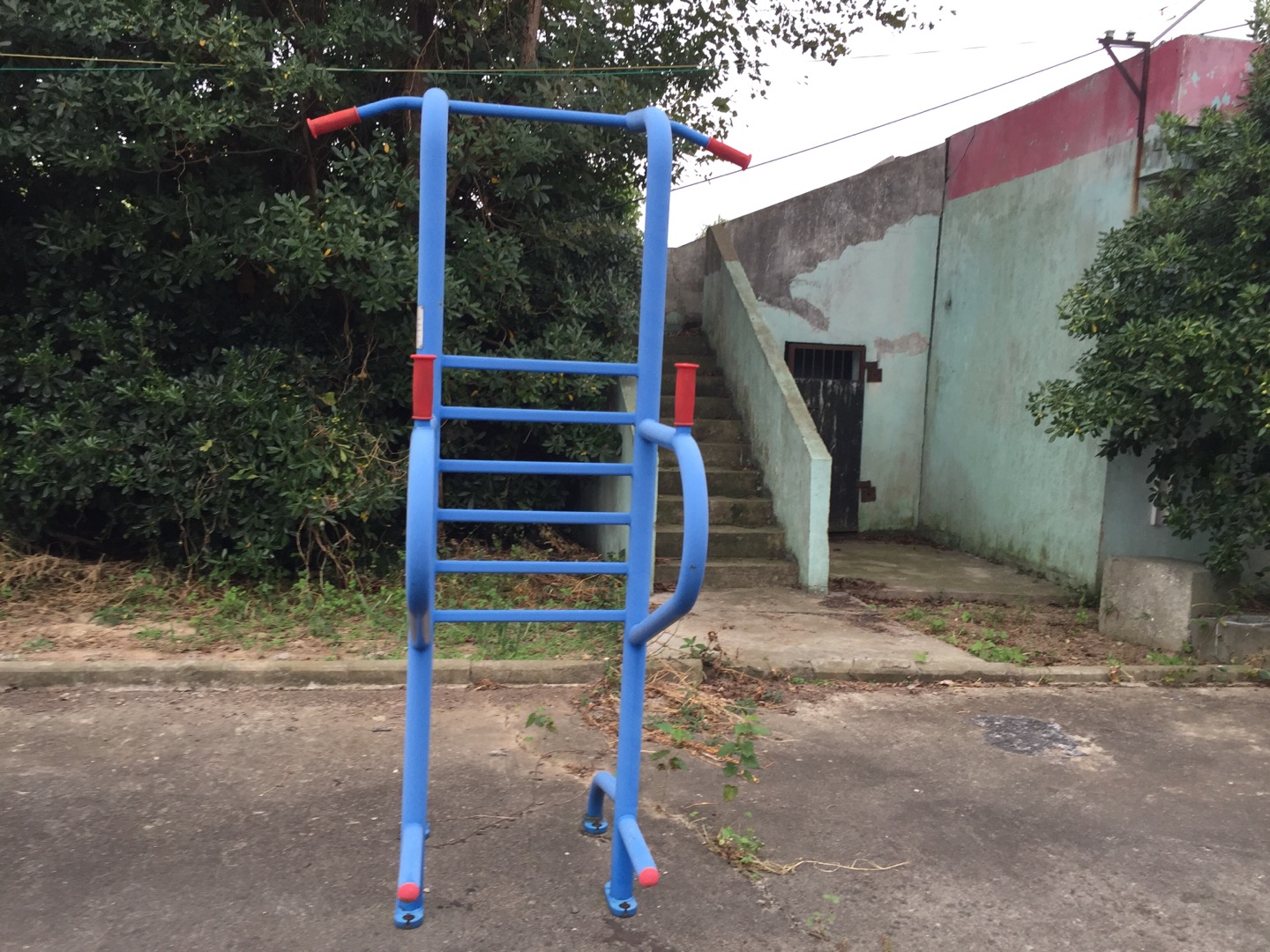 多功能訓(xùn)練器