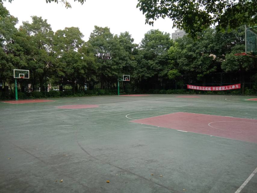 廟行共和公園公共運(yùn)動(dòng)場(chǎng)