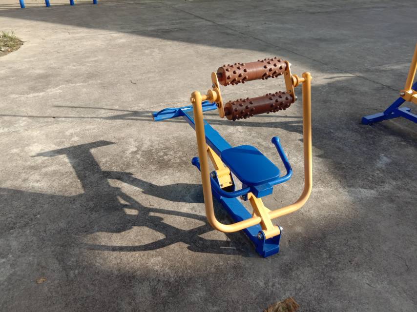 腹背屈伸訓(xùn)練器