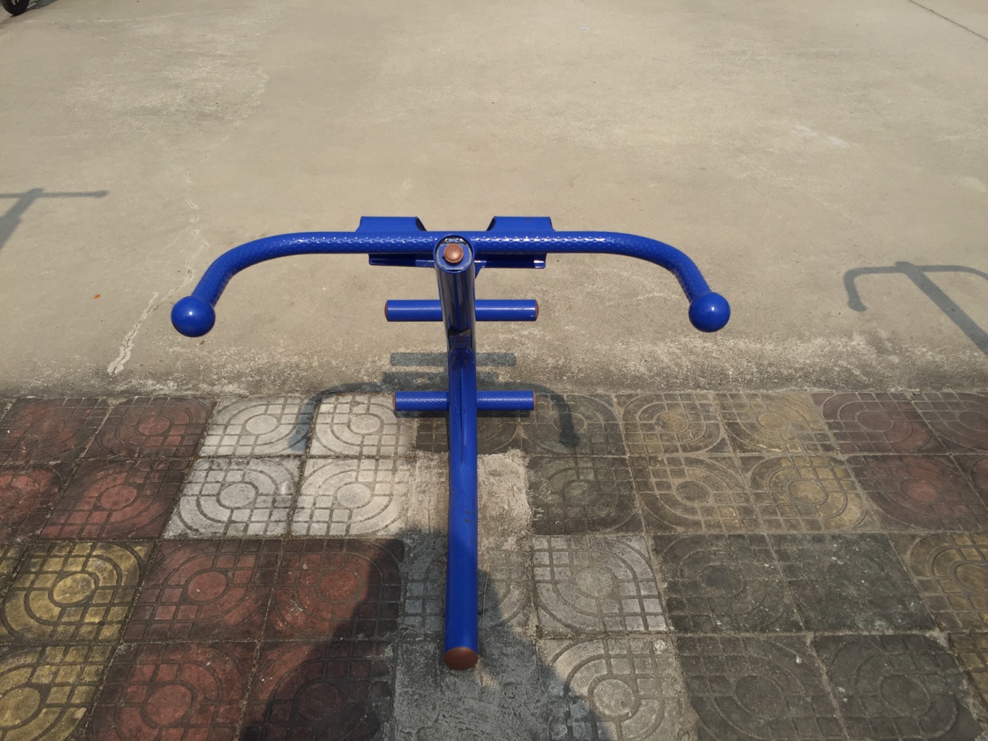 背肌訓(xùn)練器