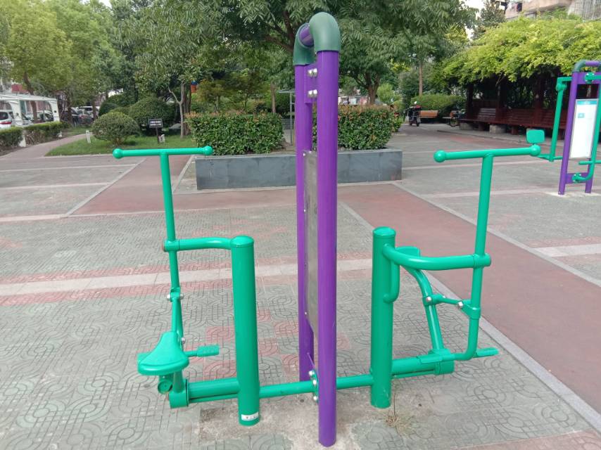 雙位健騎機(jī)