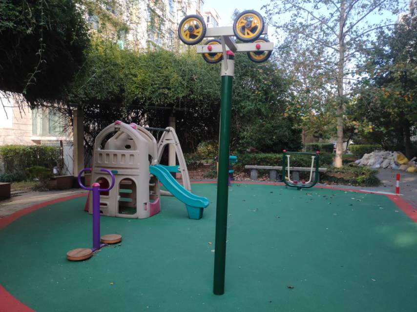 證一居委市民益智健身苑點