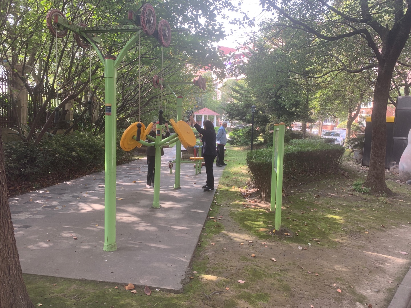 王家宅居委山泉花苑健身點(diǎn)