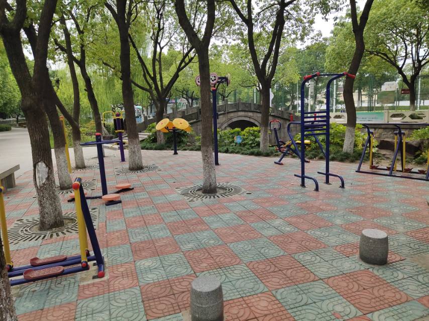 兒童公園健身點(diǎn)