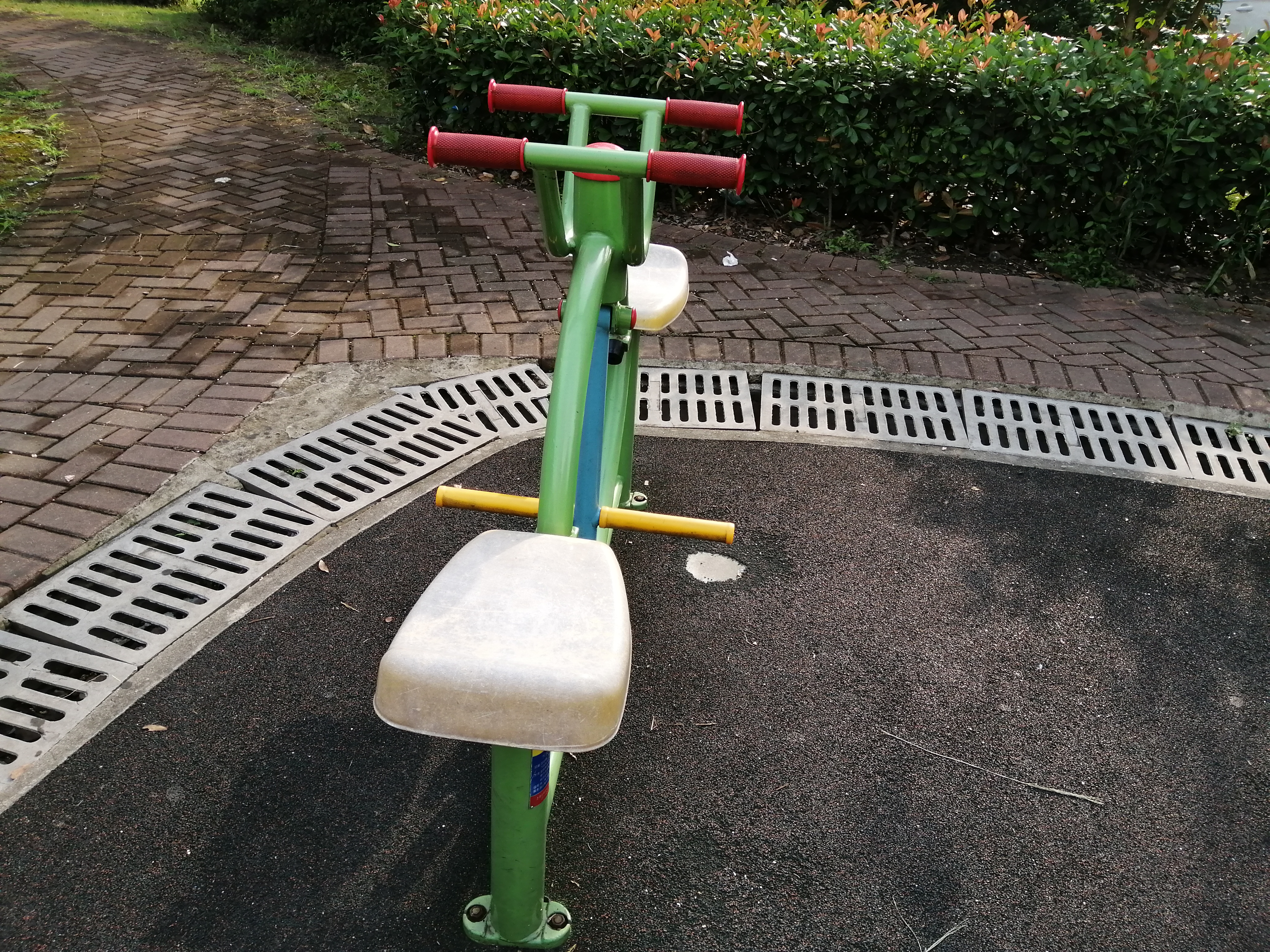 下肢康復(fù)器