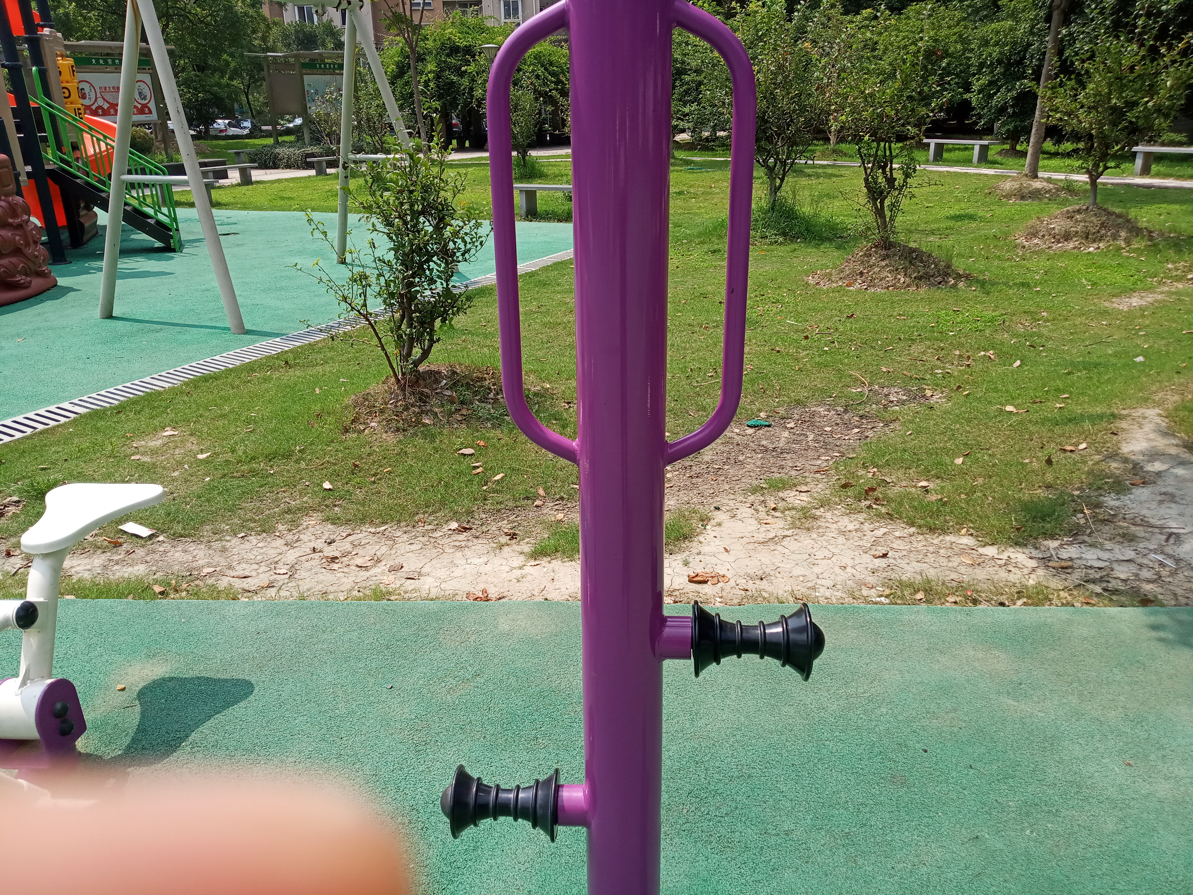 腿部按摩訓練器