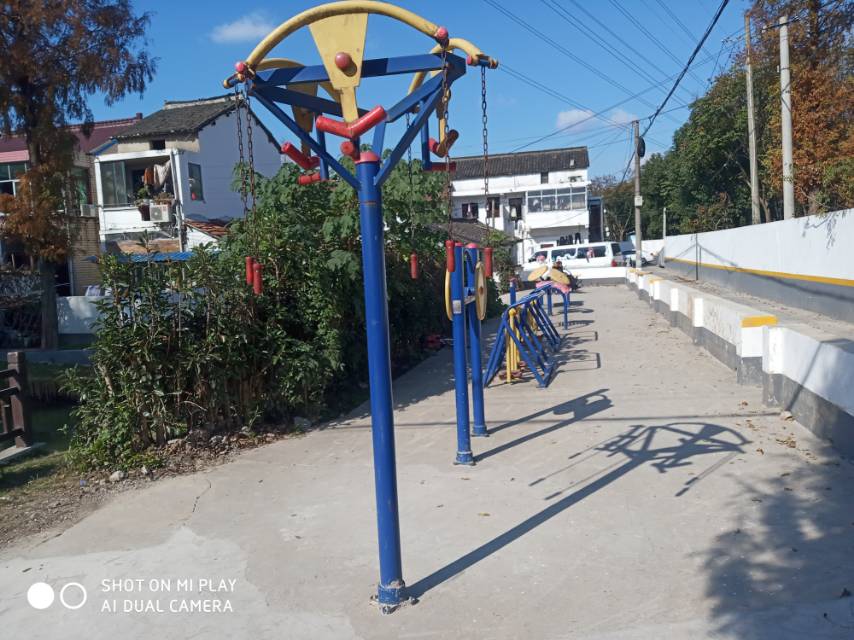 前進(jìn)村村民委員會健身點(diǎn)2