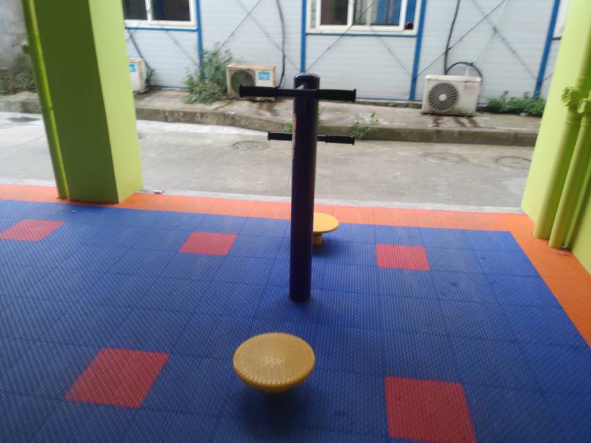 雙位轉(zhuǎn)腰器