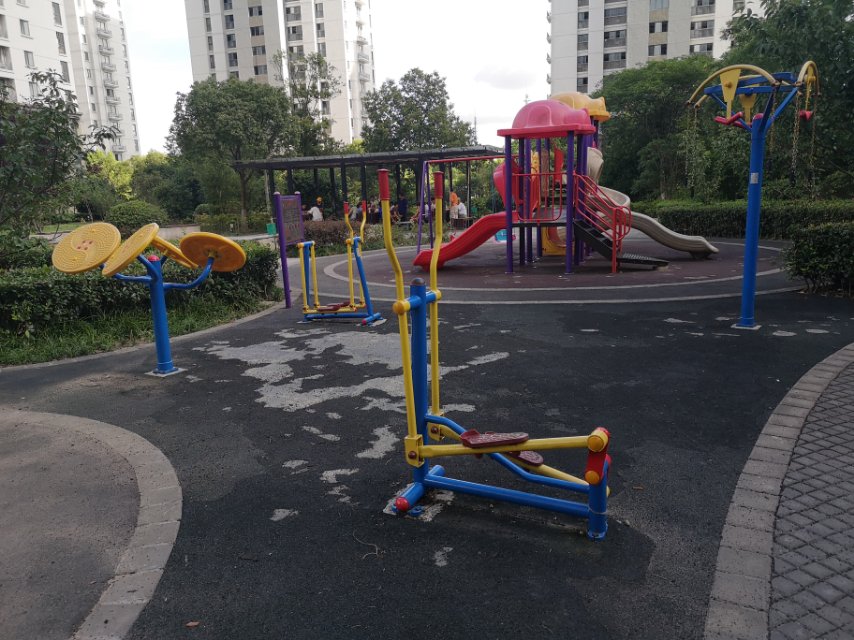 晶城二居B健身點(diǎn)