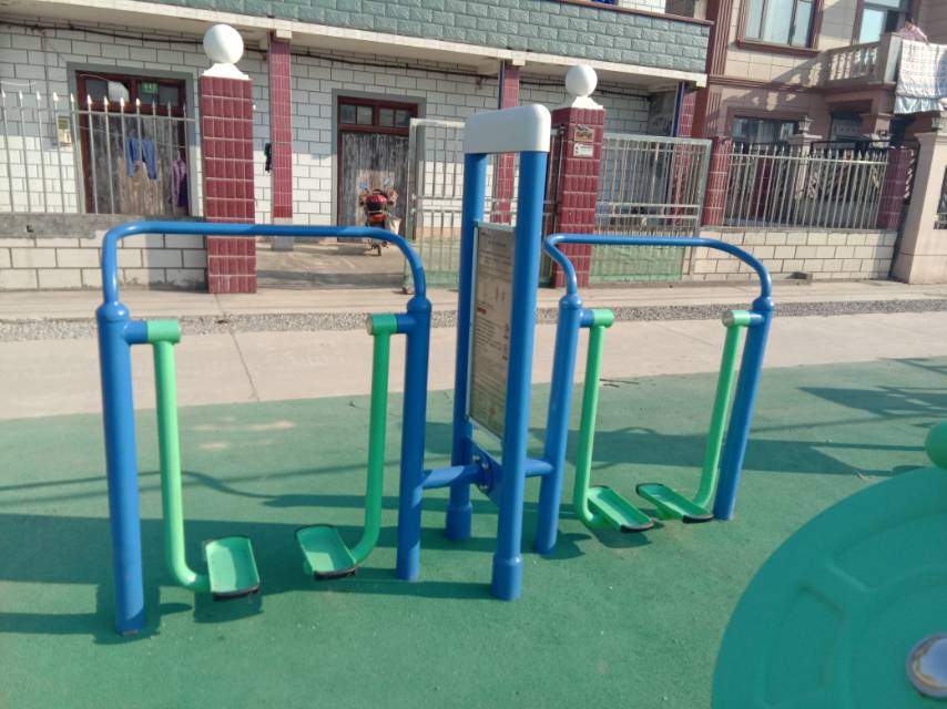 雙立柱太空漫步器