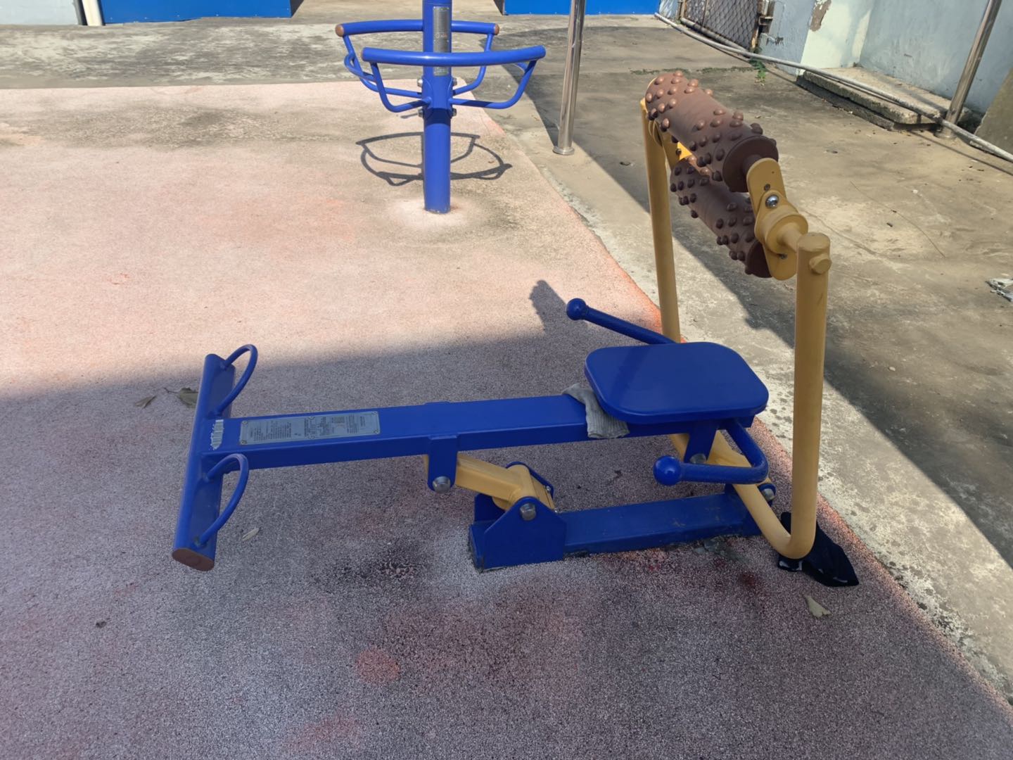 腹背屈伸訓(xùn)練器