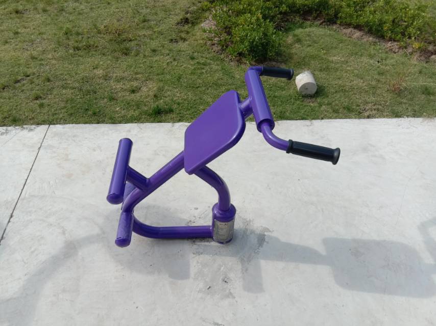 背肌訓(xùn)練器