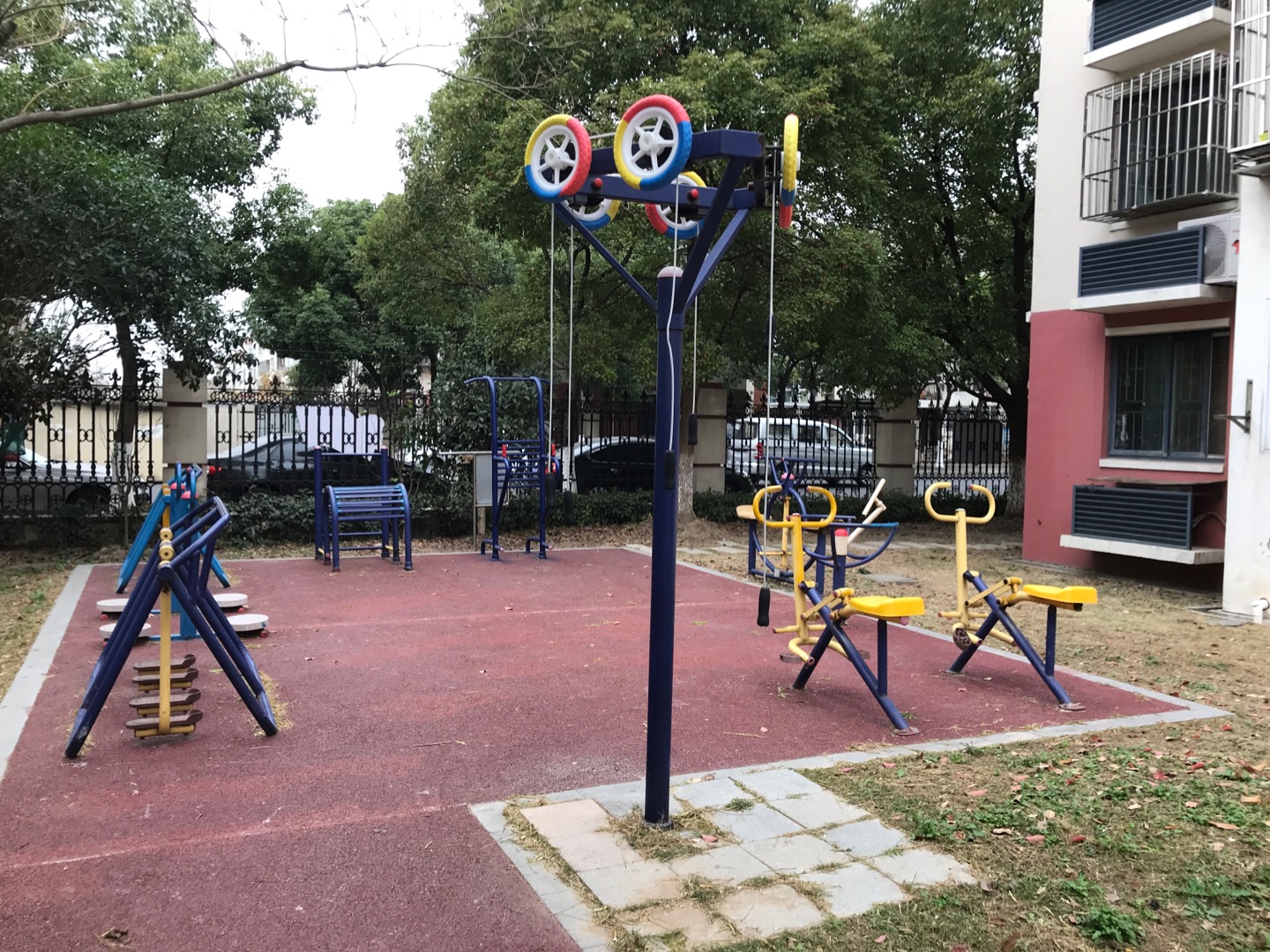 潮樂路888弄健身苑點(diǎn)