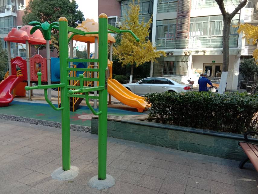 多功能訓(xùn)練器