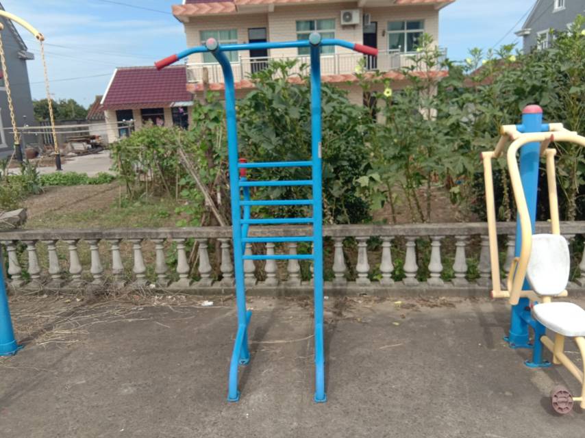 多功能訓(xùn)練器