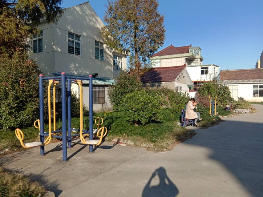 祝西村4組1828號(hào)北健身路徑