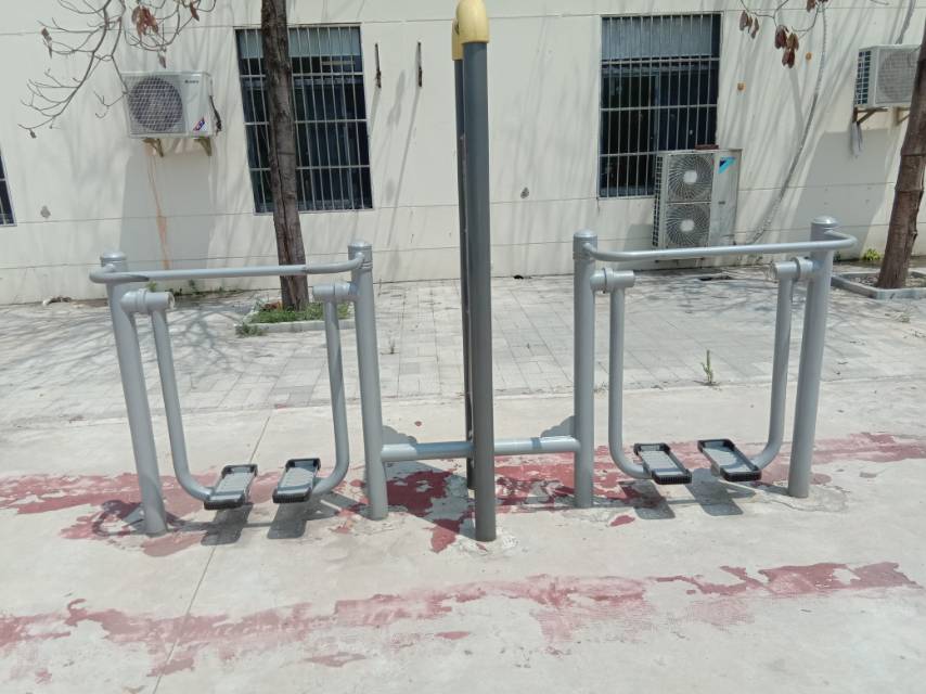 太空漫步機(jī)