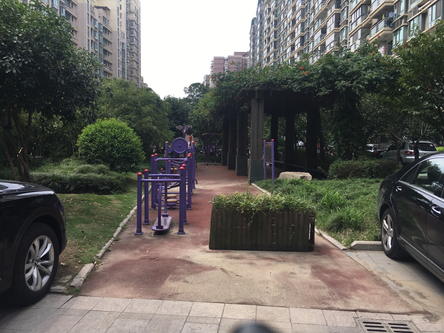 古北虹苑居委 姚虹路299弄小區(qū)點