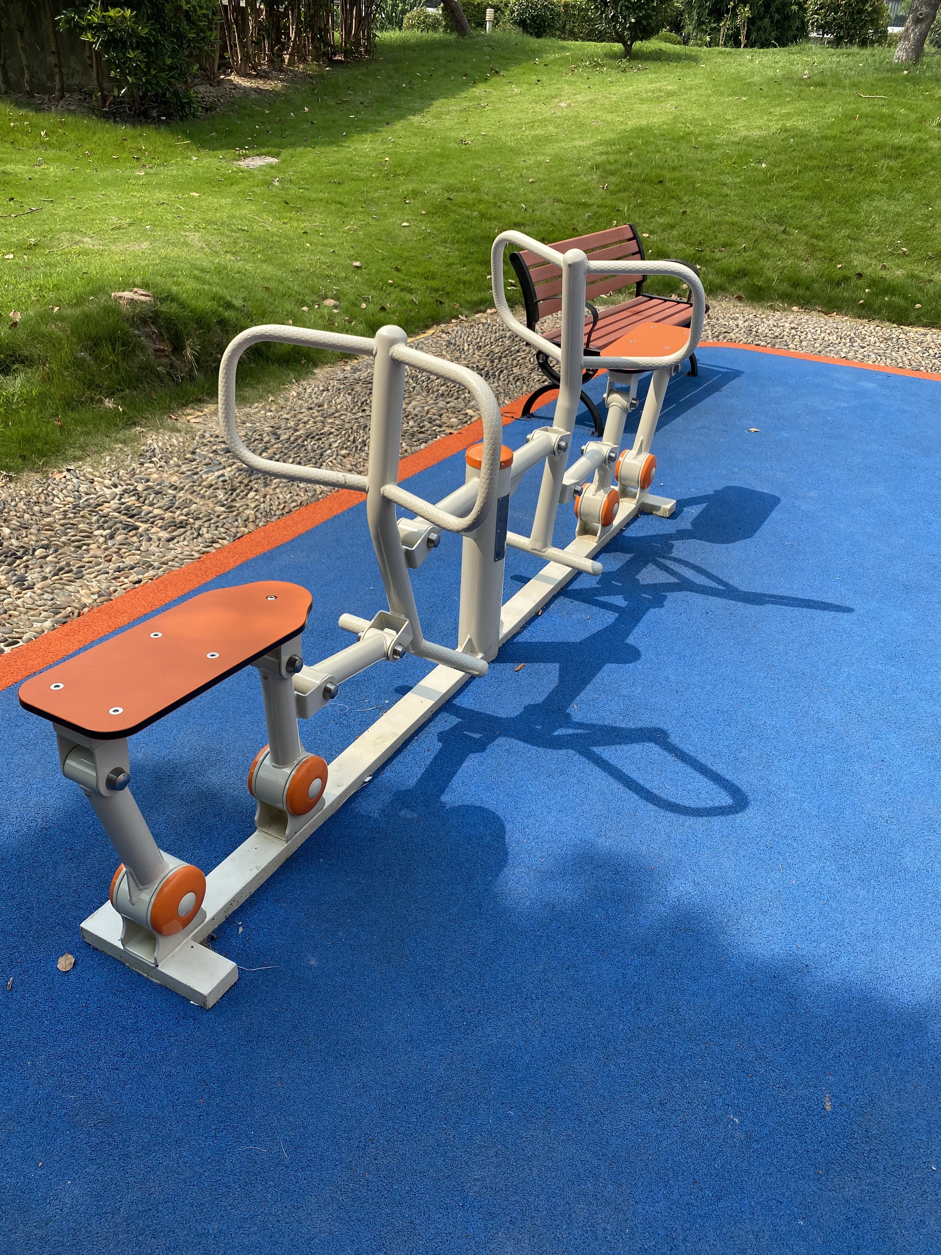 兒童娛樂設(shè)施