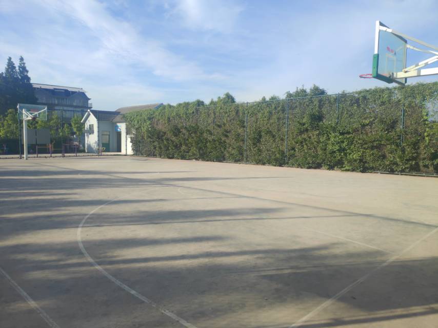 衛(wèi)星村籃球場(chǎng)