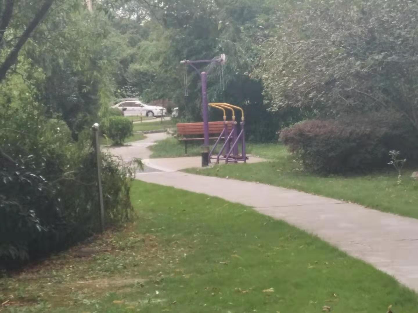 富浩河濱花園健身點(diǎn)