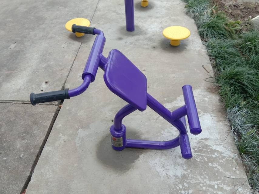 背肌訓(xùn)練器