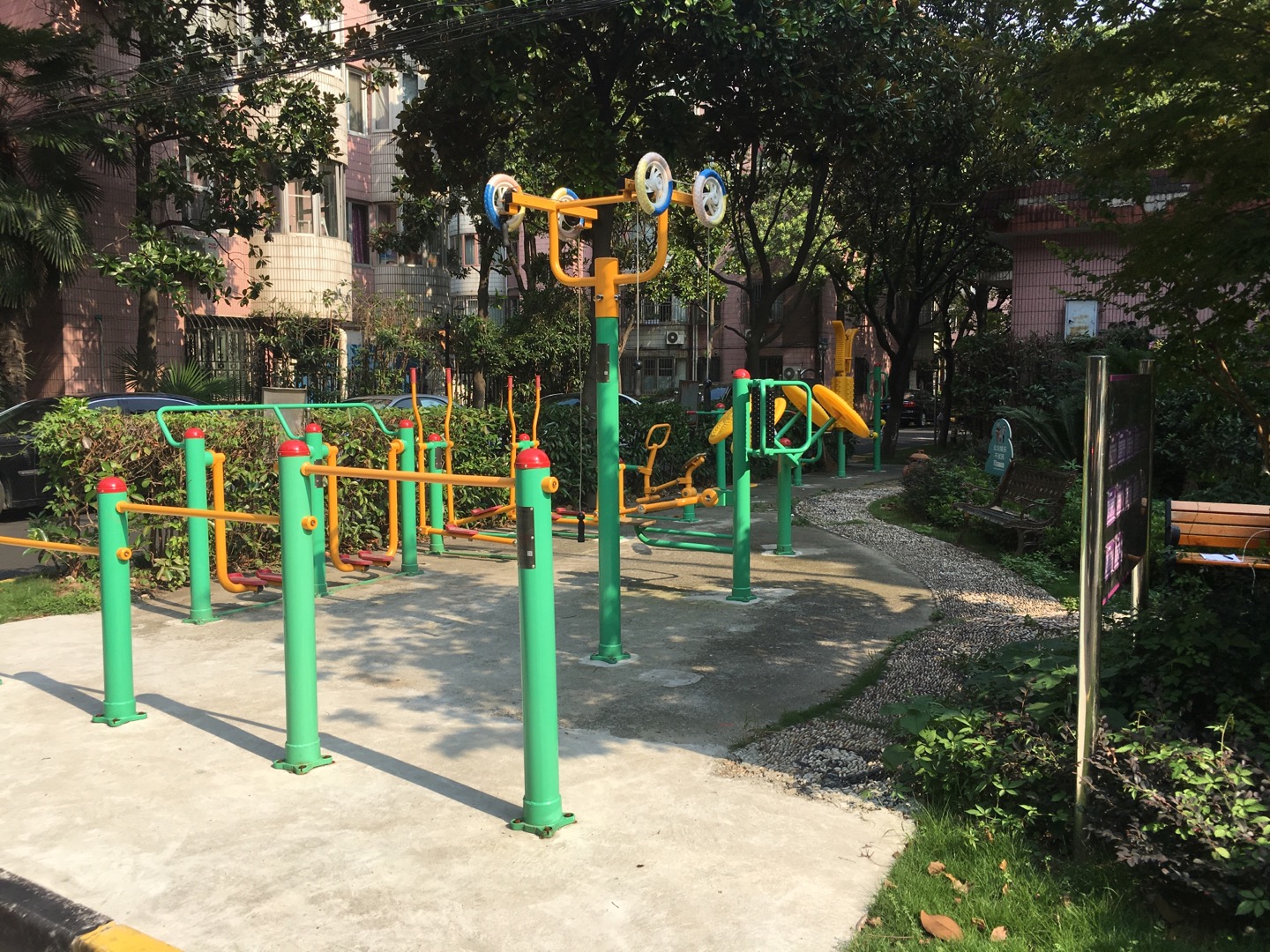 龍柏一村一龍柏公寓點