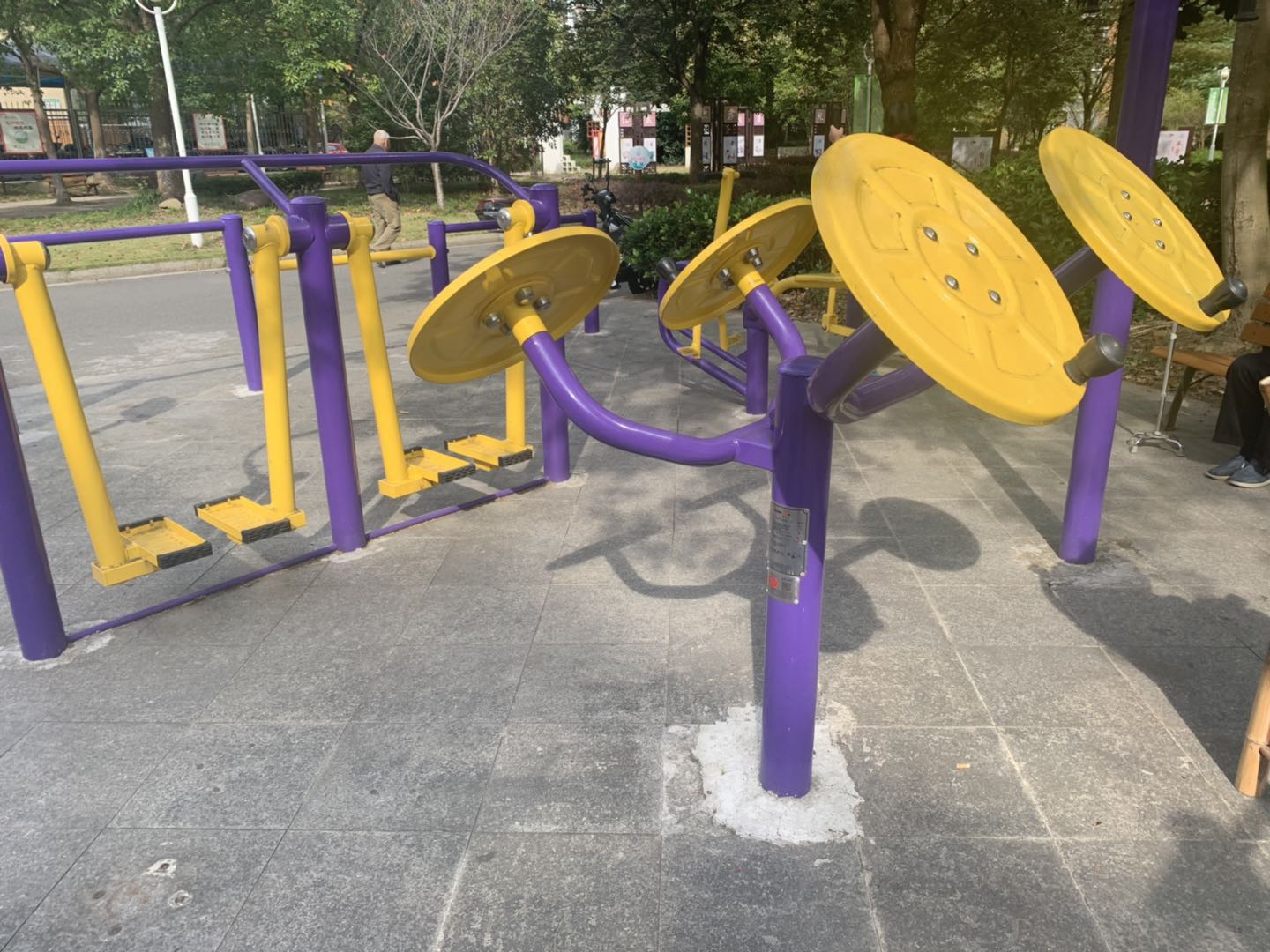 肩關(guān)節(jié)訓(xùn)練器