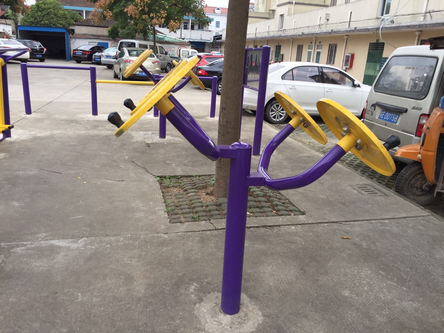 肩關(guān)節(jié)訓(xùn)練器