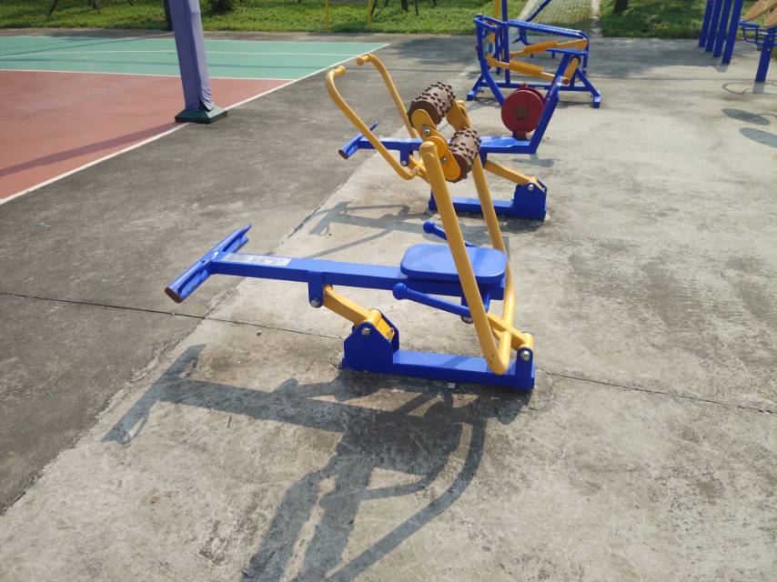 腹背屈伸/劃船訓(xùn)練器