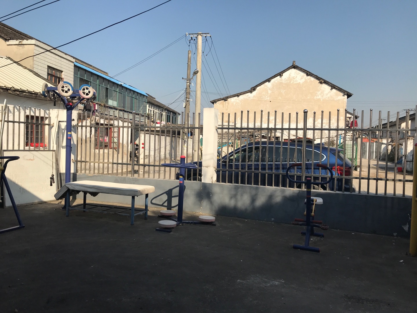 吉李、小鮑健身點