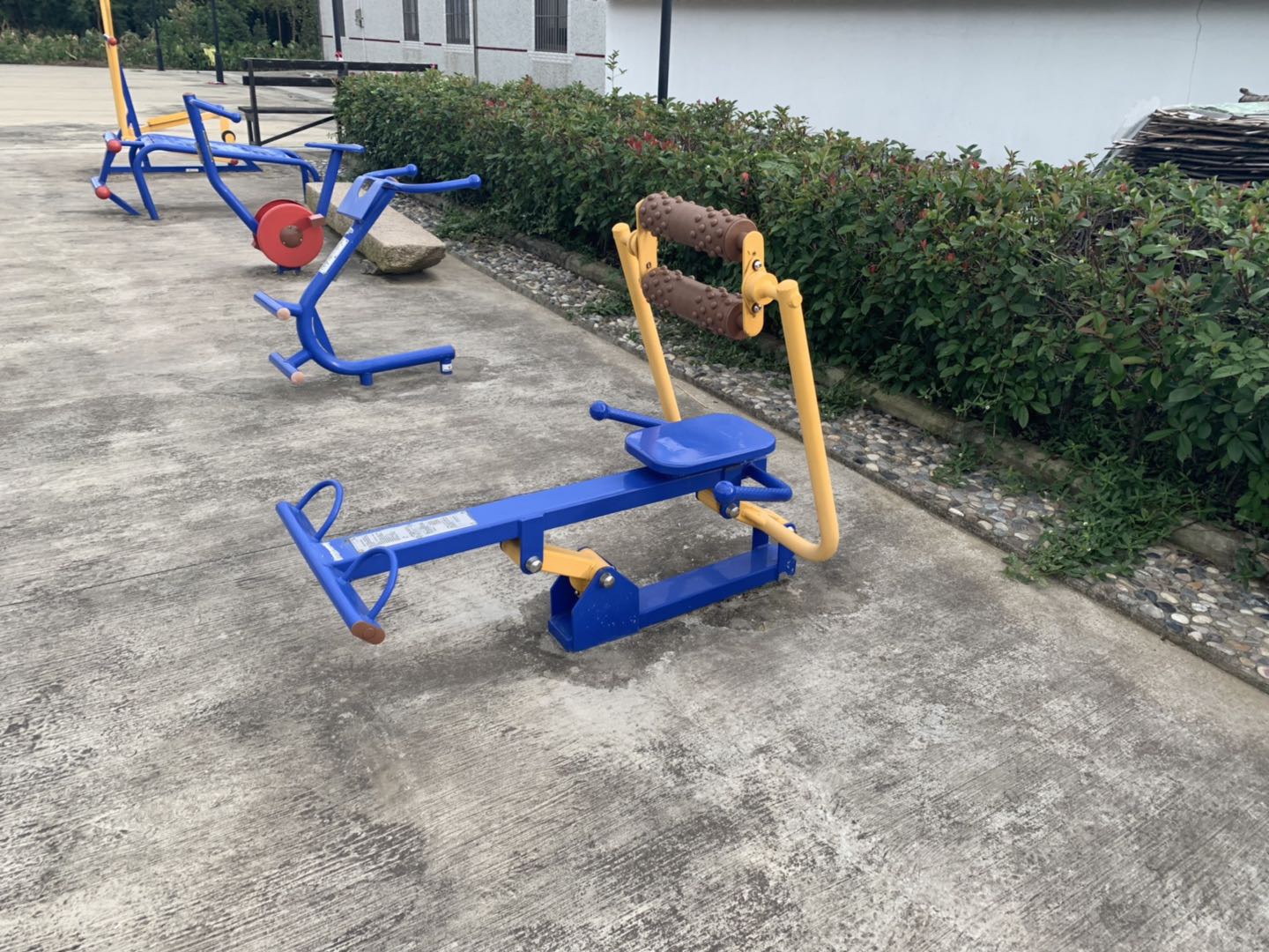 腹背屈伸訓練器