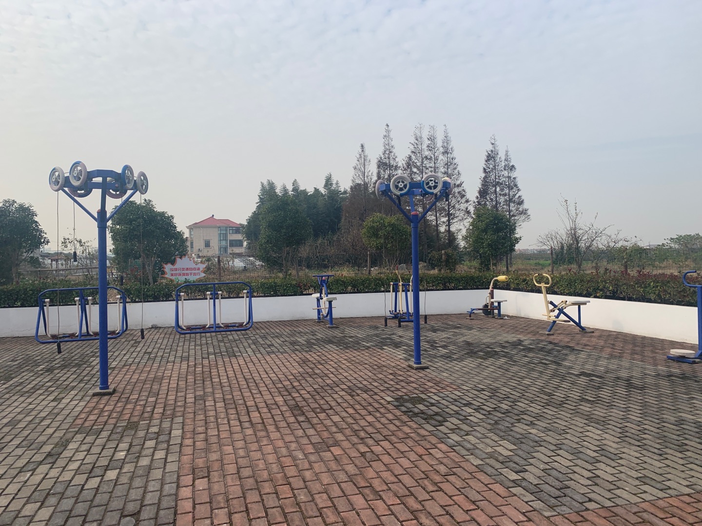 陸樓村15組健身點(diǎn)