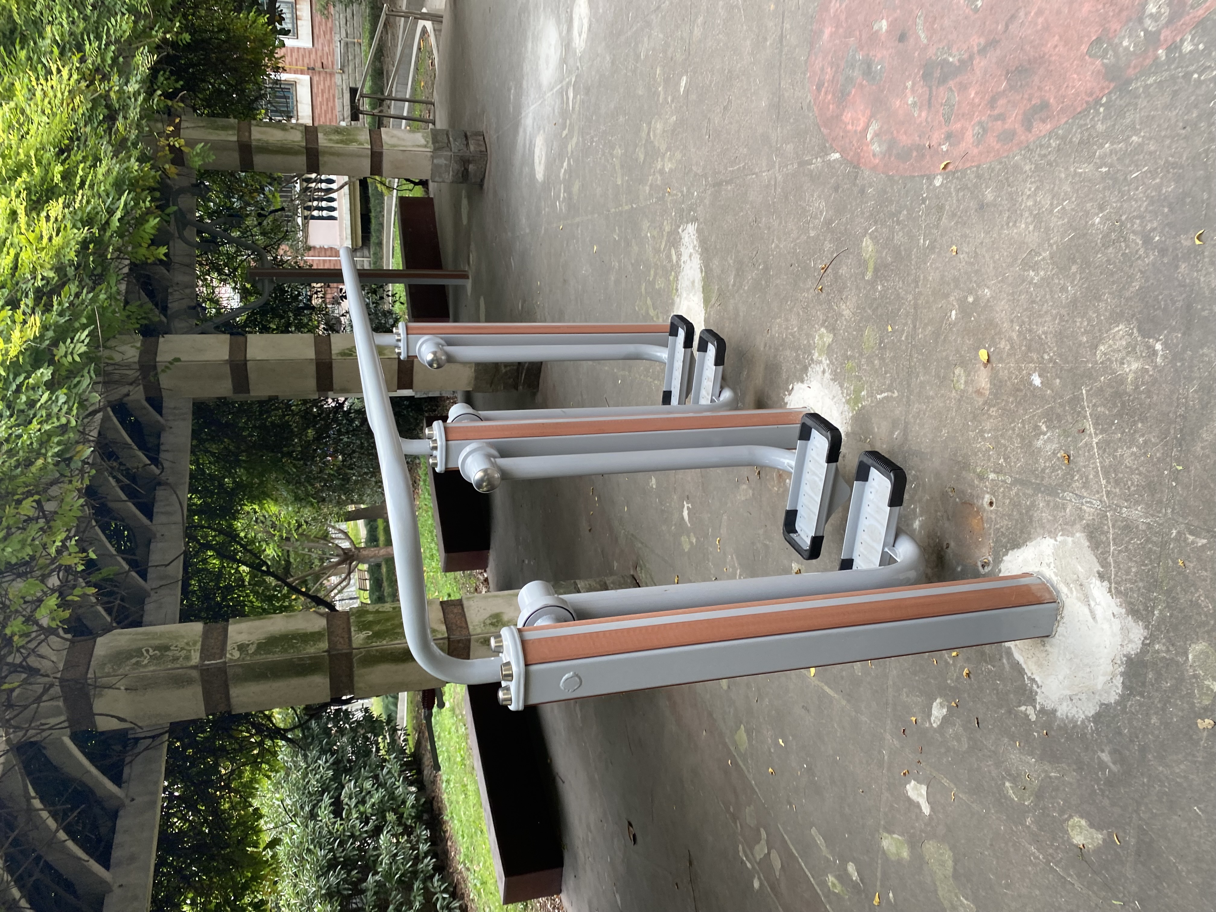 雙位太空漫步機(jī)