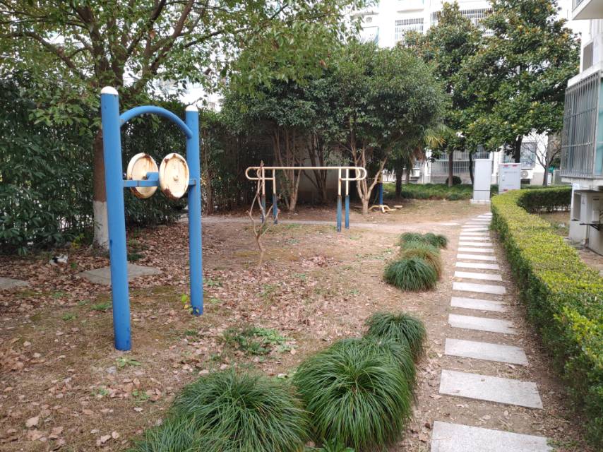 惠晨苑2號健身點(diǎn)