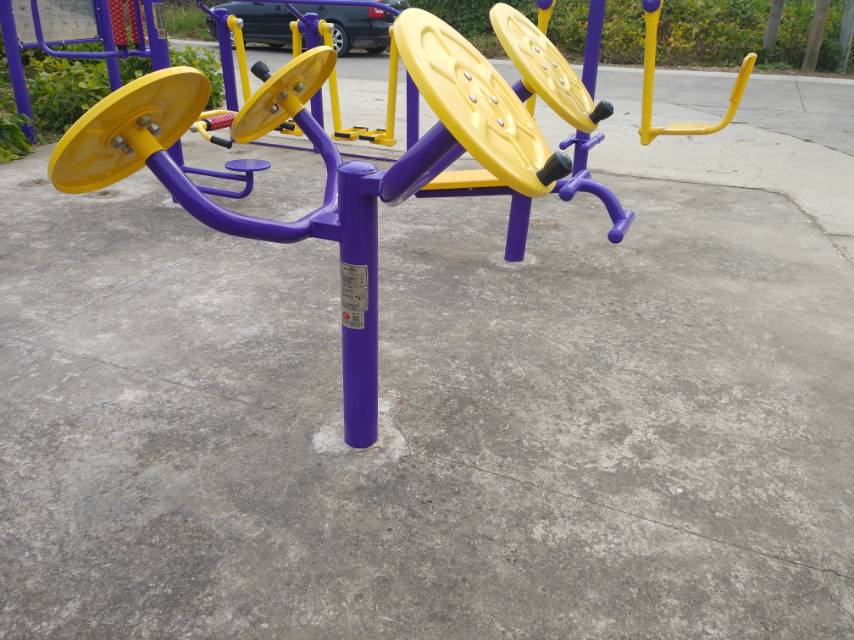 肩關(guān)節(jié)訓(xùn)練器