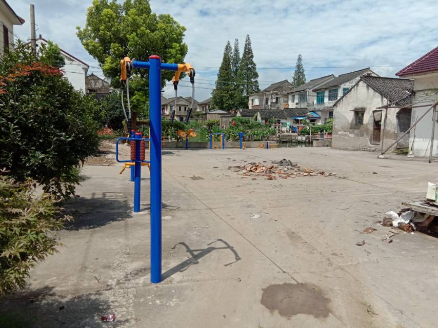 商榻居委會(huì)（老街）健身點(diǎn)