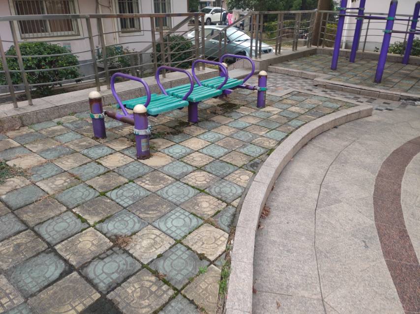 鞍馬訓(xùn)練器