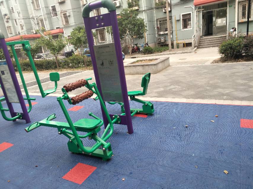 腹背屈伸/劃船訓練器