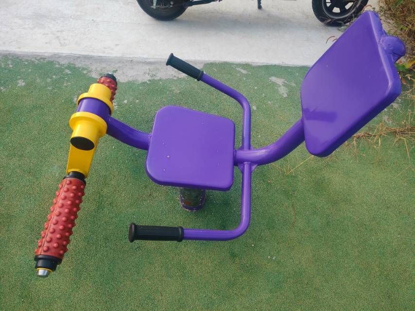 膝關(guān)節(jié)訓(xùn)練器