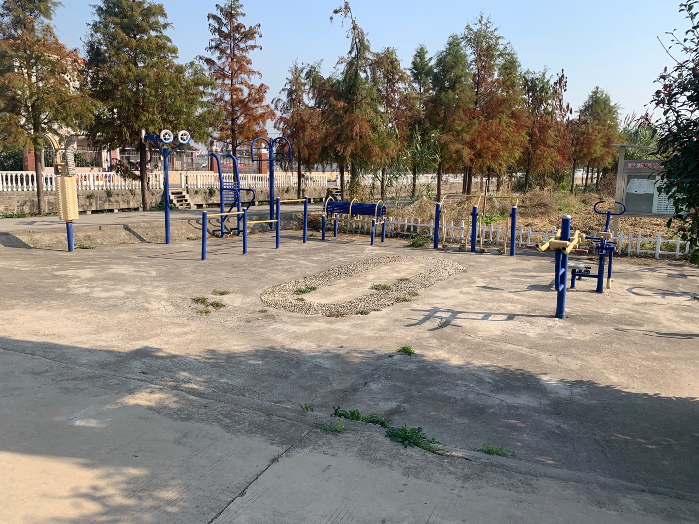 洋溢村8組健身點(diǎn)