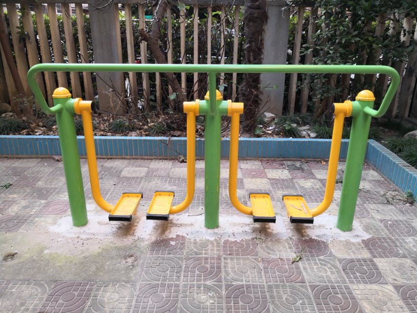 雙位太空漫步機(jī)