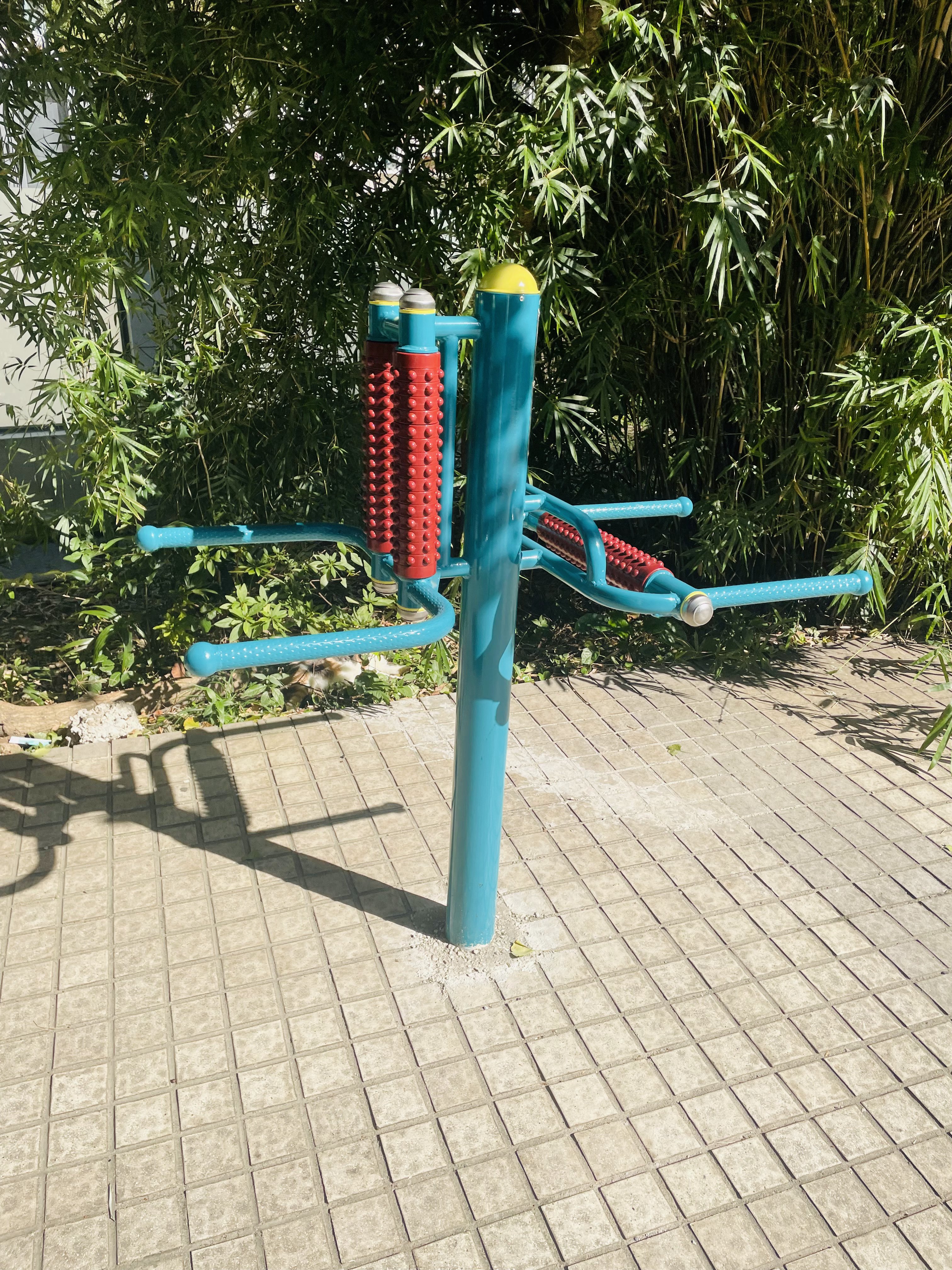 互動式腰背按摩器