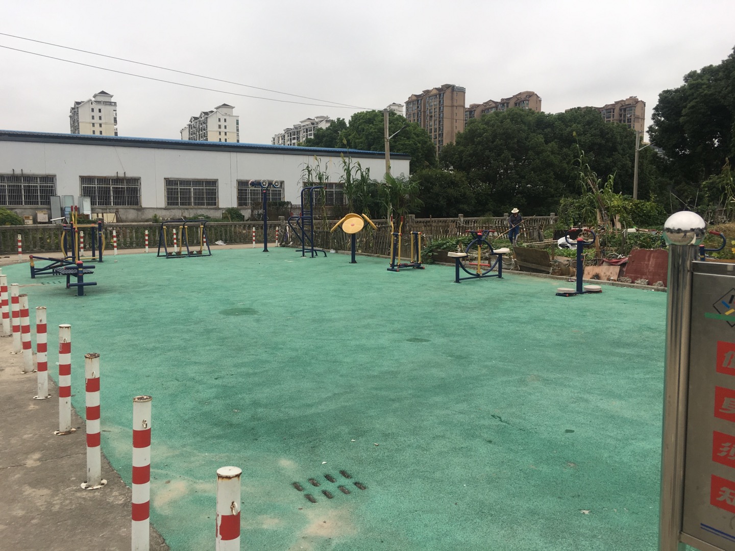 南場(chǎng)二村健身點(diǎn)