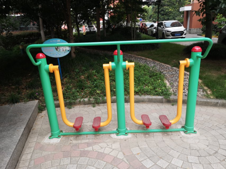 兩聯(lián)漫步機(jī)