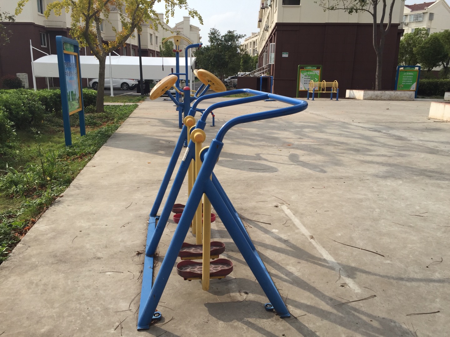 圓沙居住區(qū)健身點